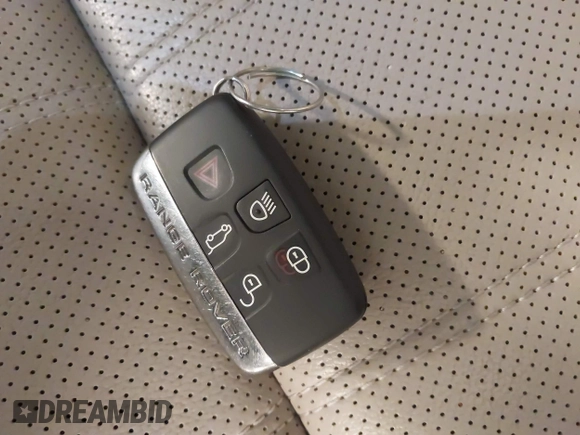 2020 Land Rover Range Rover Velar R-Dynamic S с VIN SALYK2FV7LA255568, выставлен на аукционе IAAI как лот 42484938 с пробегом 70 527 миль миль и . История ставок и продаж доступна на DreamBid. Изображение 11.