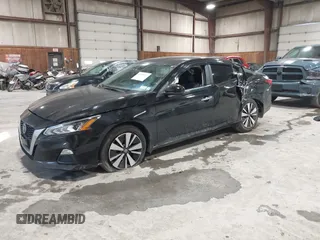 2022 Nissan Altima SV z VIN 1N4BL4DV2NN366698, wystawiony jako IAAI lot #41509391 z przebiegiem 23 722 mil mil oraz . Historia ofert i sprzedaży dostępna na DreamBid. Obrazek 17.