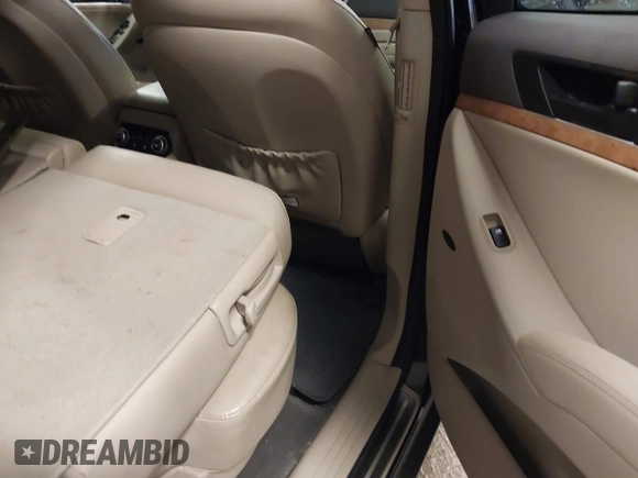 2012 Hyundai Veracruz Limited with VIN KM8NU4CC2CU194692, listed as a IAAI auction lot 41917773 with 213,122 mi miles and . Bid and sale history available at DreamBid. Image 8.