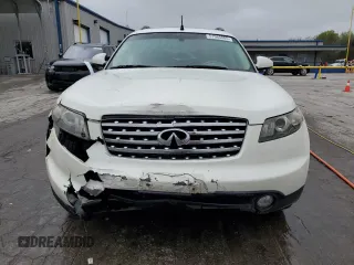 2005 Infiniti FX z VIN JNRAS08W95X201000, wystawiony jako Copart lot #51965805 z przebiegiem 293 681 mil mil oraz Szkody całkowita. Historia ofert i sprzedaży dostępna na DreamBid. Obrazek 5.