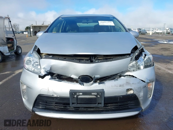 2015 Toyota Prius Four with VIN JTDKN3DUXF0482915, listed as a IAAI auction lot 41827372 with 125,830 mi miles. Bid and sale history available at carsss.com. Image 12.