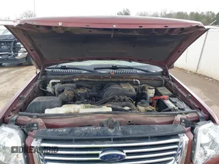 2010 Ford Explorer XLT with VIN 1FMEU6DE0AUA95281, listed as a IAAI auction lot 41510867 with 194,122 mi miles and . Bid and sale history available at DreamBid. Image 10.