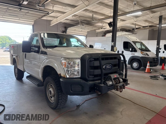 2012 Ford F-250 XL with VIN 1FDBF2B65CEC50857, listed as a IAAI auction lot 42788921 with 131,437 mi miles and . Bid and sale history available at DreamBid. Image 19.