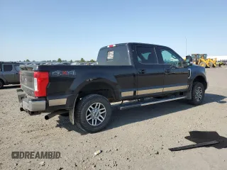 2017 Ford F-250 Lariat with VIN 1FT7W2B6XHEE59786, listed as a Copart auction lot 59812305 with 67,630 mi miles and Salvage title. Bid and sale history available at DreamBid. Image 3.