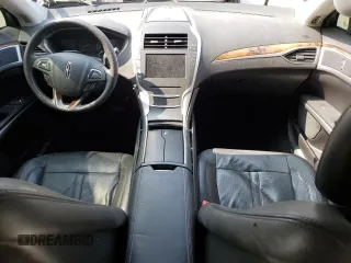 2014 Lincoln MKZ Hybrid z VIN 3LN6L2LU8ER811947, wystawiony jako Copart lot #59055965 z przebiegiem 150 760 mil mil oraz Szkoda całkowita • Salvage title. Historia ofert i sprzedaży dostępna na DreamBid. Obrazek 8.