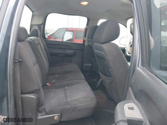2010 Chevrolet Silverado 1500 LT with VIN 3GCRCSE08AG250277, listed as a IAAI auction lot 41852390 with 235,712 mi miles. Bid and sale history available at carsss.com. Image 8.