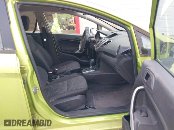 2011 Ford Fiesta SE with VIN 3FADP4EJXBM164397, listed as a IAAI auction lot 42046591 with 118,953 mi miles. Bid and sale history available at carsss.com. Image 5.
