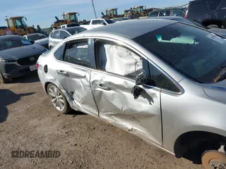 2015 Buick Verano with VIN 1G4PP5SK7F4209853, listed as a IAAI auction lot 41805376 with 157,802 mi miles. Bid and sale history available at carsss.com. Image 6.