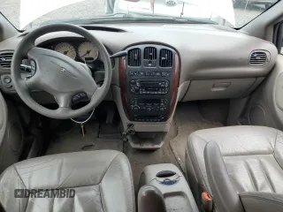 2003 Chrysler Town & Country LXi with VIN 2C8GP54L93R127334, listed as a Copart auction lot 51781955 with 256,353 mi miles and Salvage Title. Bid and sale history available at carsss.com. Image 8.