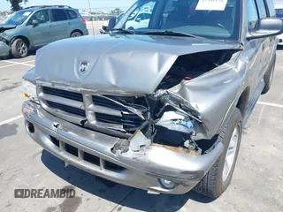 2001 Dodge Durango z VIN 1B4HS28ZX1F520696, wystawiony jako IAAI lot #42505170 z przebiegiem 72 299 mil mil oraz . Historia ofert i sprzedaży dostępna na DreamBid. Obrazek 6.