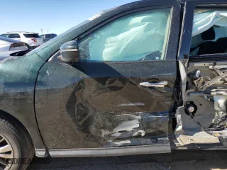 2019 Nissan Pathfinder SV with VIN 5N1DR2MM8KC586105, listed as a Copart auction lot 43481885 with 98,489 mi miles and Salvage Title. Bid and sale history available at carsss.com. Image 7.