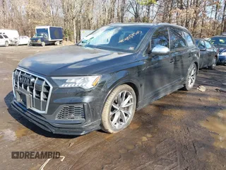 2022 Audi SQ7 Premium Plus z VIN WA1AWBF77ND004382, wystawiony jako IAAI lot #41537565 z przebiegiem 49 833 mil mil oraz . Historia ofert i sprzedaży dostępna na DreamBid. Obrazek 17.