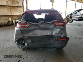 2017 Jeep Cherokee Latitude с VIN 1C4PJLCB0HW502753, выставлен на аукционе Copart как лот 64285875 с пробегом 111 659 миль миль и Списание • Salvage title. История ставок и продаж доступна на DreamBid. Изображение 6.
