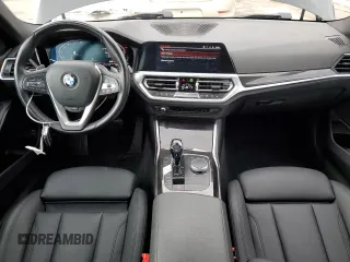 2019 BMW 3 Series 330i xDrive with VIN 3MW5R7J52K8A05284, listed as a Copart auction lot 82251444 with 29,379 mi miles and Salvage Title. Bid and sale history available at DreamBid. Image 8.