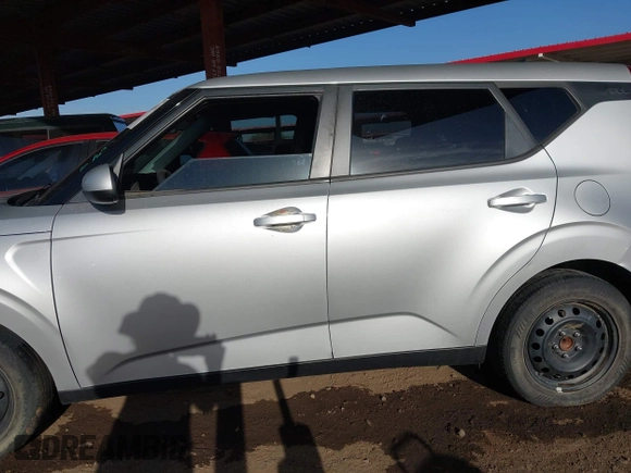 2020 Kia Soul S with VIN KNDJ23AU6L7719959, listed as a IAAI auction lot 41532834 with 72,319 mi miles. Bid and sale history available at carsss.com. Image 14.