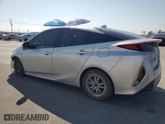 2017 Toyota Prius Plus z VIN JTDKARFP7H3051097, wystawiony jako Copart lot #60288305 z przebiegiem 196 867 mil mil oraz Szkoda całkowita • Salvage title. Historia ofert i sprzedaży dostępna na DreamBid. Obrazek 2.