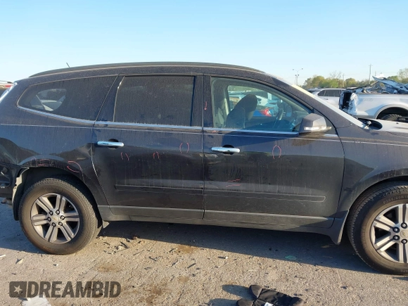 2016 Chevrolet Traverse LT z VIN 1GNKRHKD3GJ125020, wystawiony jako IAAI lot #41831188 z przebiegiem 176 366 mil mil oraz . Historia ofert i sprzedaży dostępna na DreamBid. Obrazek 13.