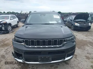 2023 Jeep Grand Cherokee Limited z VIN 1C4RJKBG2P8841694, wystawiony jako IAAI lot #42365314 z przebiegiem 59 987 mil mil oraz . Historia ofert i sprzedaży dostępna na DreamBid. Obrazek 12.