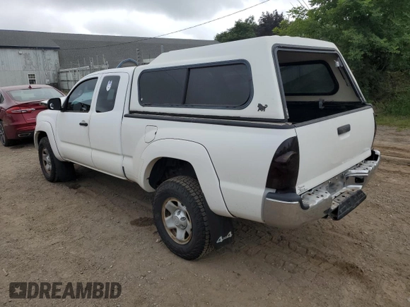 2011 Toyota Tacoma with VIN 5TFUU4EN2BX016180, listed as a Copart auction lot 64071525 with 144,885 mi miles and Clean title. Bid and sale history available at DreamBid. Image 2.