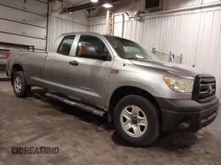 2010 Toyota Tundra 4WD Truck SR with VIN 5TFCW5F1XAX010360, listed as a IAAI auction lot 41784003 with 295,421 mi miles. Bid and sale history available at carsss.com. Image 1.