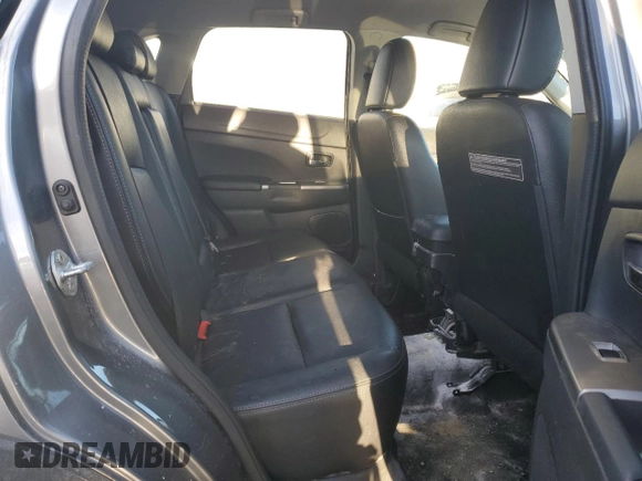 2018 Mitsubishi Outlander SEL z VIN JA4AR4AW3JU002172, wystawiony jako Copart lot #88219955 z przebiegiem 95 339 mil mil oraz Szkody całkowita. Historia ofert i sprzedaży dostępna na DreamBid. Obrazek 11.
