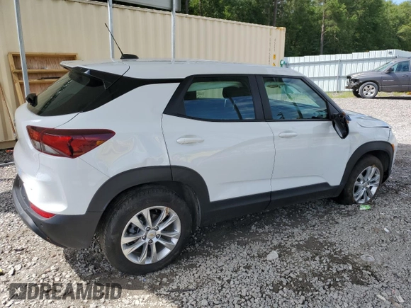 2021 Chevrolet TrailBlazer LS with VIN KL79MMS29MB172875, listed as a Copart auction lot 64102164 with 68,303 mi miles and Salvage Title. Bid and sale history available at DreamBid. Image 3.