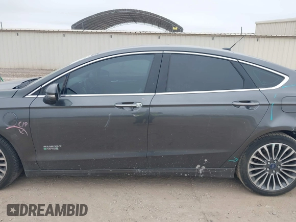 2017 Ford Fusion Titanium with VIN 3FA6P0SU8HR104727, listed as a IAAI auction lot 41242482 with 83,021 mi miles and . Bid and sale history available at DreamBid. Image 15.