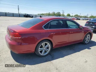 2015 Volkswagen Passat SE с VIN 1VWBV7A3XFC029957, выставлен на аукционе Copart как лот 54874925 с пробегом 107 730 миль миль и Списание • Salvage title. История ставок и продаж доступна на DreamBid. Изображение 3.