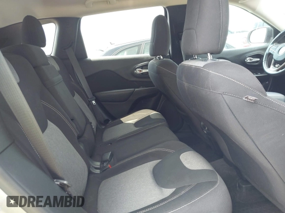 2016 Jeep Cherokee Altitude with VIN 1C4PJLAB7GW307900, listed as a IAAI auction lot 42611390 with 130,123 mi miles and . Bid and sale history available at DreamBid. Image 8.