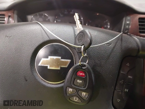 2008 Chevrolet Impala LT with VIN 2G1WC583589170653, listed as a IAAI auction lot 41609927 with 165,533 mi miles and . Bid and sale history available at DreamBid. Image 11.
