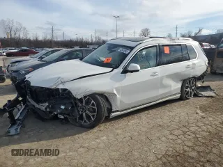 2025 BMW X7 xDrive40i with VIN 5UX23EM03S9Y24904, listed as a Copart auction lot 43940285 with 0 mi miles and Clean Title. Bid and sale history available at carsss.com. Image 1.