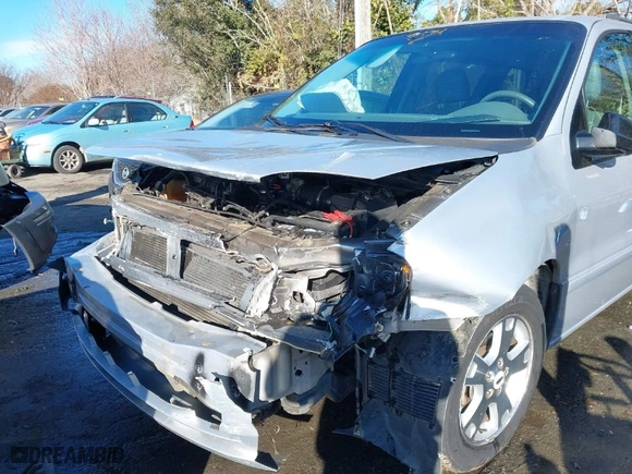 2007 Ford Freestar Wagon SEL with VIN 2FMDA52297BA31987, listed as a IAAI auction lot 41385567 with 133,154 mi miles. Bid and sale history available at carsss.com. Image 6.
