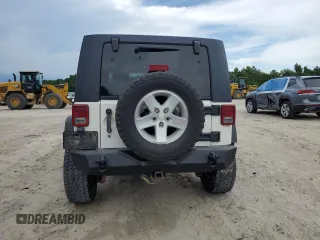2008 Jeep Wrangler Unlimited Rubicon with VIN 1J8GA69198L547152, listed as a Copart auction lot 61539585 with 158,949 mi miles and Salvage title. Bid and sale history available at DreamBid. Image 6.