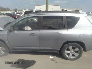 2016 Jeep Compass Latitude with VIN 1C4NJDEBXGD594149, listed as a IAAI auction lot 41523706 with 113,200 mi miles. Bid and sale history available at carsss.com. Image 15.