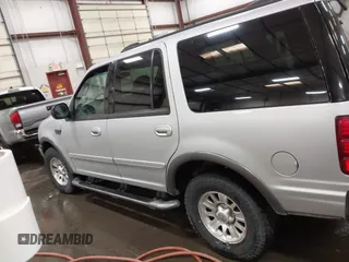 2000 Ford Expedition Special Service z VIN 1FMFU16L2YLC02530, wystawiony jako IAAI lot #42238010 z przebiegiem Nie podano mil oraz . Historia ofert i sprzedaży dostępna na DreamBid. Obrazek 14.