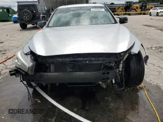 2015 Infiniti Q50 Premium with VIN JN1BV7APXFM344065, listed as a Copart auction lot 61859345 with 39,145 mi miles and Salvage title. Bid and sale history available at DreamBid. Image 5.