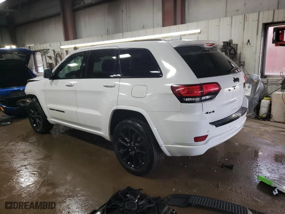 2018 Jeep Grand Cherokee Laredo E with VIN 1C4RJFAG3JC258130, listed as a Copart auction lot 47615715 with 116,002 mi miles and Salvage Title. Bid and sale history available at carsss.com. Image 2.
