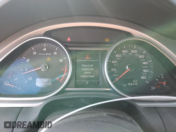 2015 Audi Q7 S line Prestige z VIN WA1DGAFEXFD006387, wystawiony jako Copart lot #56710715 z przebiegiem 193 449 mil mil oraz Szkoda całkowita • Salvage title. Historia ofert i sprzedaży dostępna na DreamBid. Obrazek 9.