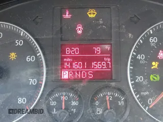 2009 Volkswagen Jetta SE с VIN 3VWRZ71K69M024624, выставлен на аукционе IAAI как лот 41919261 с пробегом 141 601 миль миль и . История ставок и продаж доступна на DreamBid. Изображение 7.