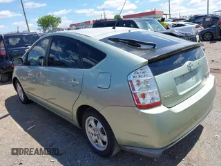 2007 Toyota Prius z VIN JTDKB20UX77647346, wystawiony jako IAAI lot #42339384 z przebiegiem 168 836 mil mil oraz . Historia ofert i sprzedaży dostępna na DreamBid. Obrazek 3.