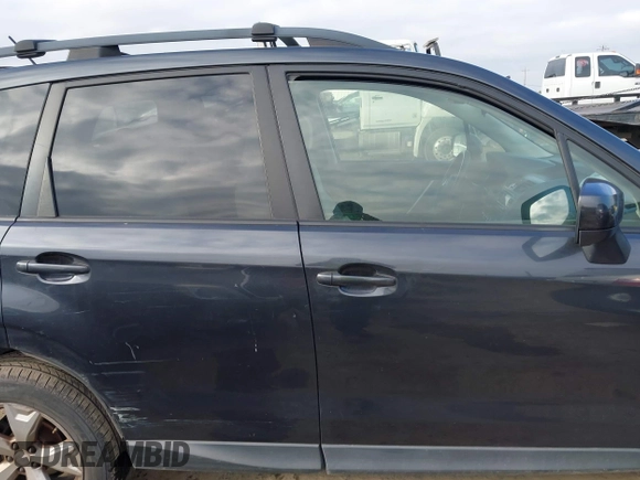 2014 Subaru Forester Premium z VIN JF2SJAEC4EH498762, wystawiony jako IAAI lot #41442423 z przebiegiem 228 769 mil mil oraz . Historia ofert i sprzedaży dostępna na DreamBid. Obrazek 13.