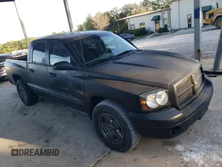 2006 Dodge Dakota SLT with VIN 1D7HE48K96S687404, listed as a Copart auction lot 75668624 with 223,085 mi miles and Clean Title. Bid and sale history available at carsss.com. Image 4.