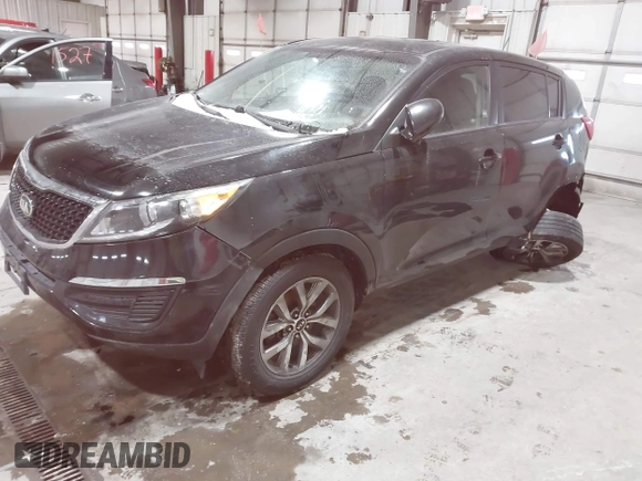2015 Kia Sportage LX with VIN KNDPB3AC9F7722117, listed as a IAAI auction lot 41338352 with 209,969 mi miles and . Bid and sale history available at carsss.com. Image 18.