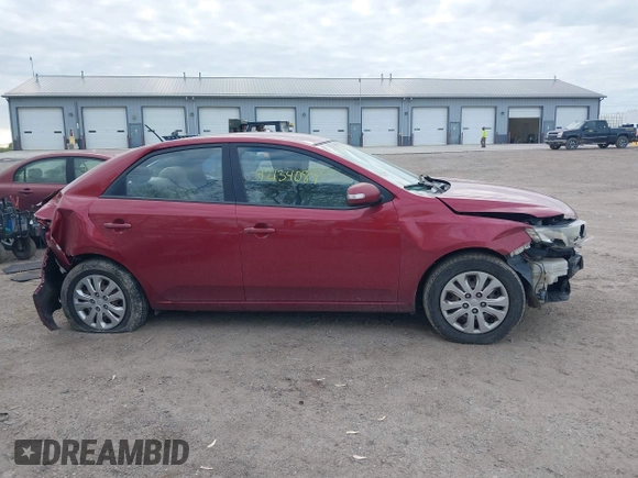 2010 Kia Forte EX z VIN KNAFU4A25A5062713, wystawiony jako IAAI lot #42134087 z przebiegiem 167 620 mil mil oraz . Historia ofert i sprzedaży dostępna na DreamBid. Obrazek 13.