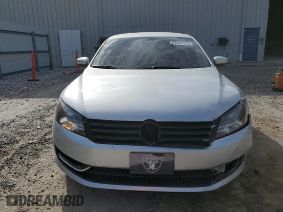 2014 Volkswagen Passat S with VIN 1VWAS7A30EC092486, listed as a Copart auction lot 87487514 with 15,800 mi miles and Salvage Title. Bid and sale history available at carsss.com. Image 5.