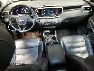 2017 Kia Sorento SX V6 with VIN 5XYPKDA51HG201373, listed as a Copart auction lot 88909395 with 141,230 mi miles and Salvage Title. Bid and sale history available at carsss.com. Image 8.