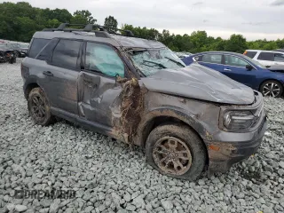 2021 Ford Bronco Sport Big Bend z VIN 3FMCR9B68MRB03838, wystawiony jako Copart lot #58969805 z przebiegiem 106 755 mil mil oraz Szkoda całkowita • Salvage title. Historia ofert i sprzedaży dostępna na DreamBid. Obrazek 4.