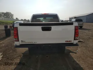 2013 GMC Sierra 1500 SLT with VIN 1GTR2WE75DZ272068, listed as a Copart auction lot 61179585 with 203,512 mi miles and Clean title. Bid and sale history available at DreamBid. Image 6.