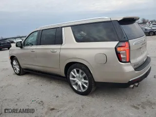 2021 Chevrolet Suburban High Country with VIN 1GNSKGKL9MR209684, listed as a Copart auction lot 87392294 with 95,513 mi miles and Salvage Title. Bid and sale history available at carsss.com. Image 2.