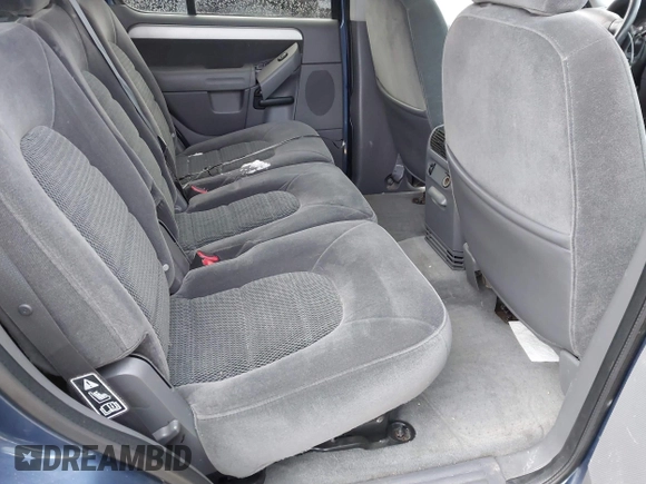 2003 Ford Explorer XLT с VIN 1FMZU63K53ZA88146, выставлен на аукционе IAAI как лот 41339470 с пробегом 181 644 миль миль и . История ставок и продаж доступна на DreamBid. Изображение 8.